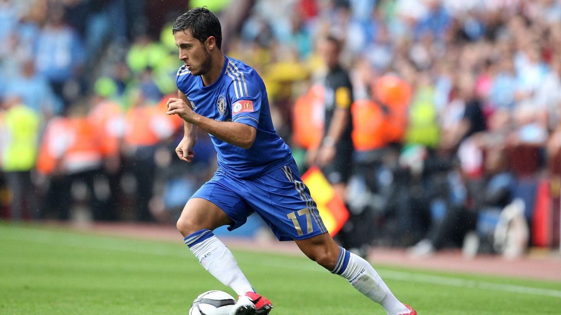 球队技战术录像分析室投入使用,备战更专业,球队战术打法